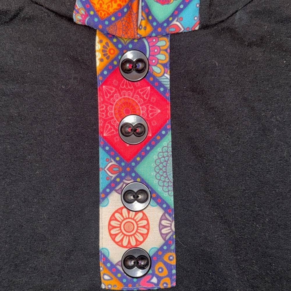 Colorful Patterned Black Top and Pants Set - Picture 4 of 13